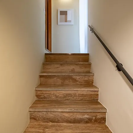 Santa Chiara 公寓 *